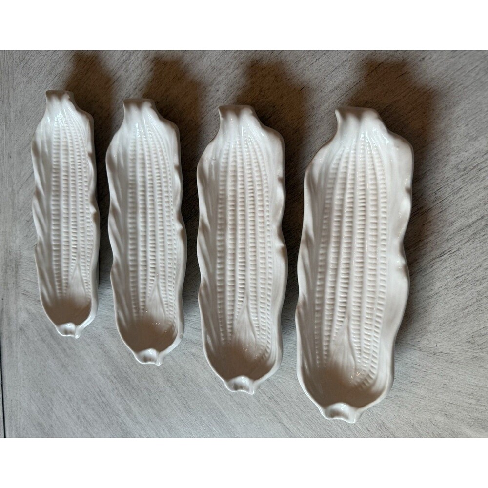 Vintage Corn On The Cob Trays Holders White Ceramic Set Of 4 By Signature Japan